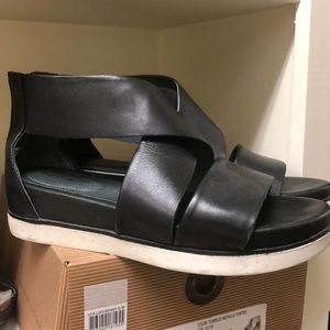 Bussola Sandals